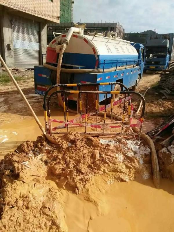 曲阳工地淤泥清淤